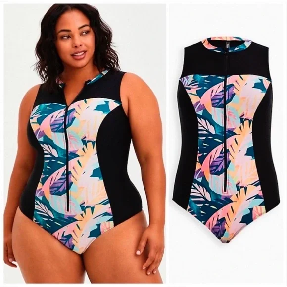 TORRID zippered tropical one piece rashguard swimsuit, 6X. - Picture 2 of 9
